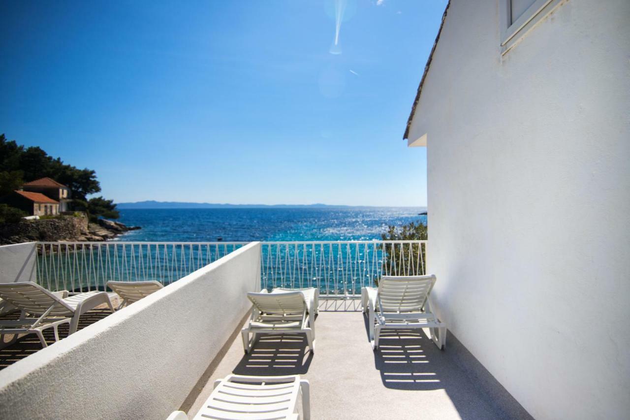 Apartments Robinzon Petar Gdinj Εξωτερικό φωτογραφία