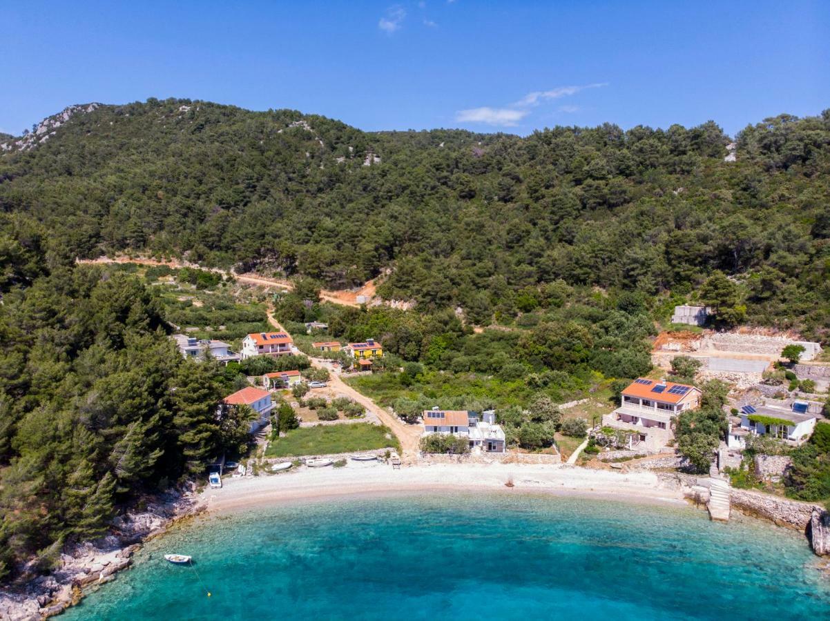 Apartments Robinzon Petar Gdinj Εξωτερικό φωτογραφία